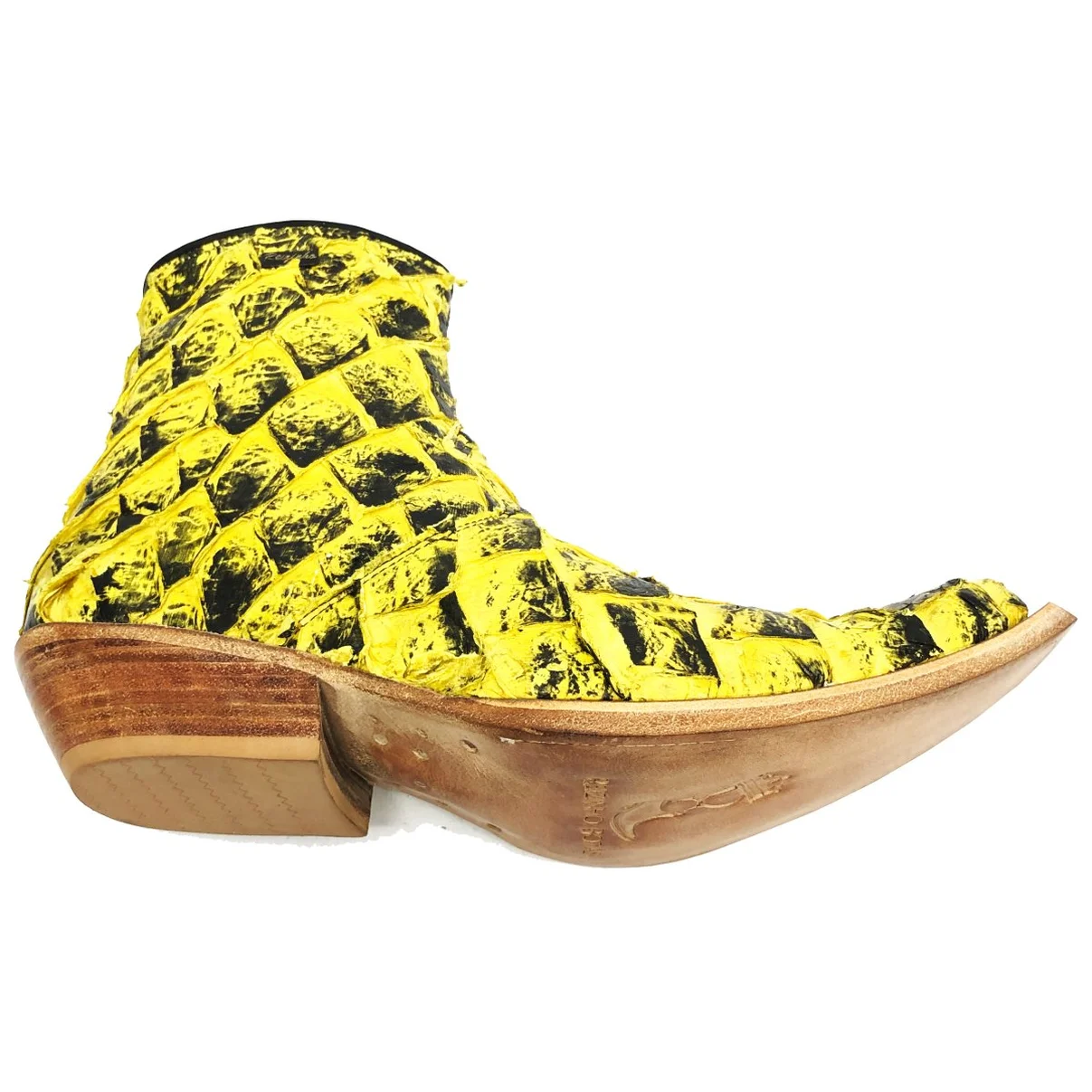 Bota Reizinho Premium Couro De Pirarucu Black Yellow Limited Edition - Cano Curto, Bico Fino, Solado De Couro Artesanal