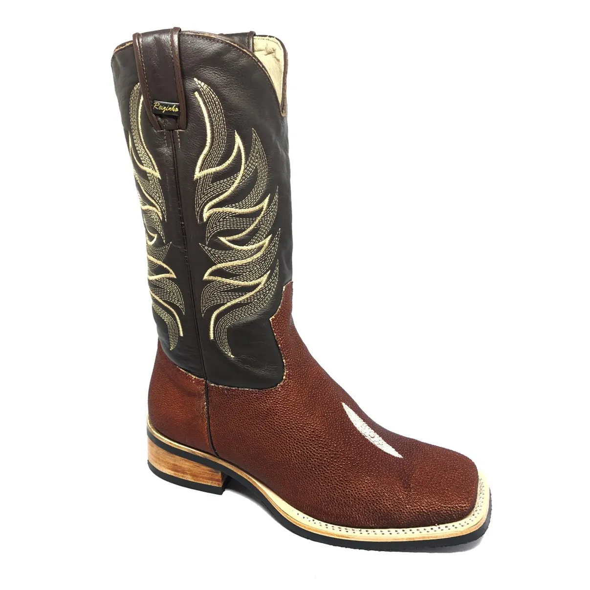Bota de Couro de Arraia Evok - Cano Alto, Bico Quadrado, SOLADO X-FLEX ARTESANAL