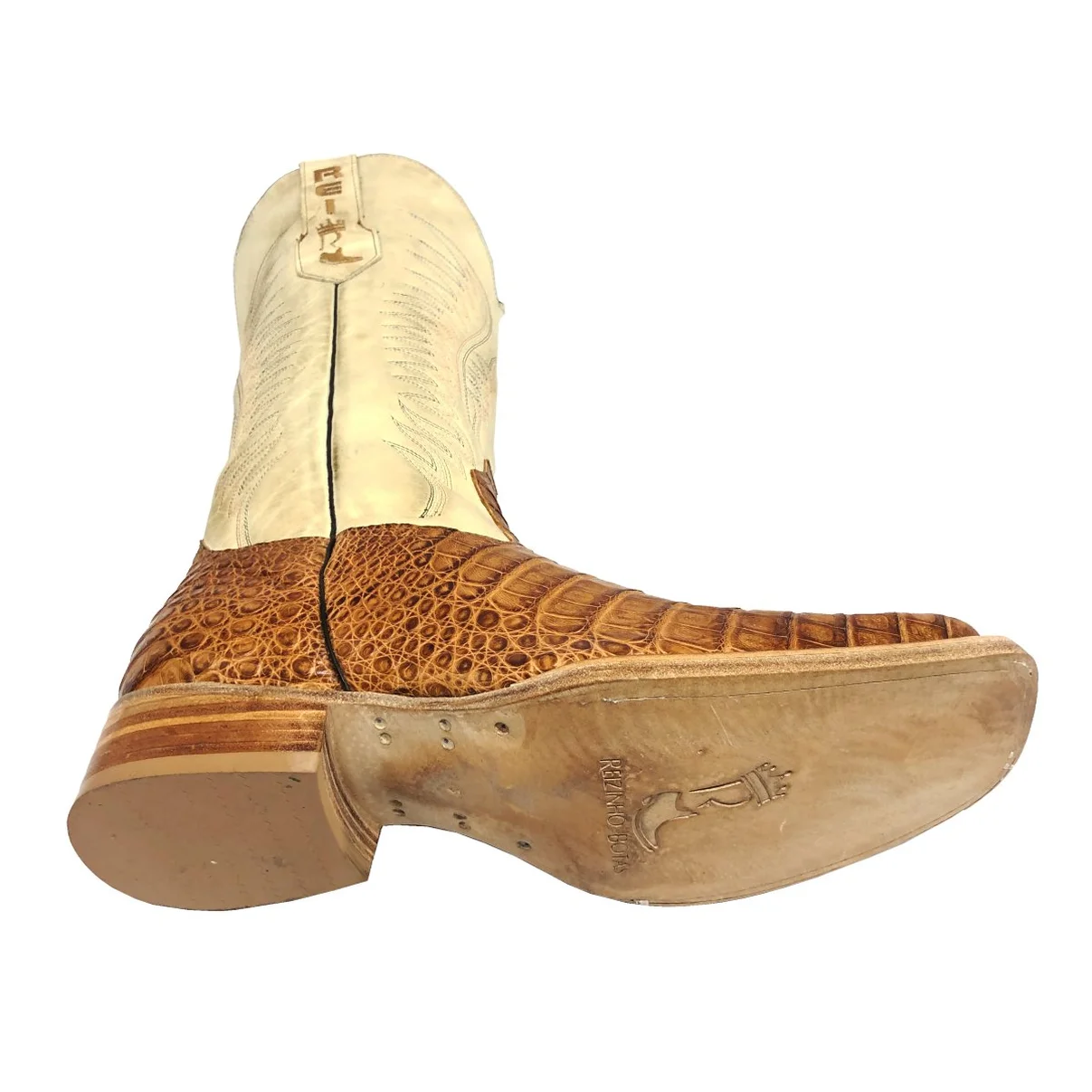 Bota Reizinho Premium Couro De Jacaré Havana Limited Edition - Cano Alto, Bico Quadrado, Solado De Couro Artesanal