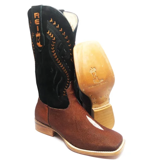 Bota Reizinho Premium Couro De Arraia Evok Limited Edition - Cano Alto, Bico Quadrado, Solado De Couro Artesanal