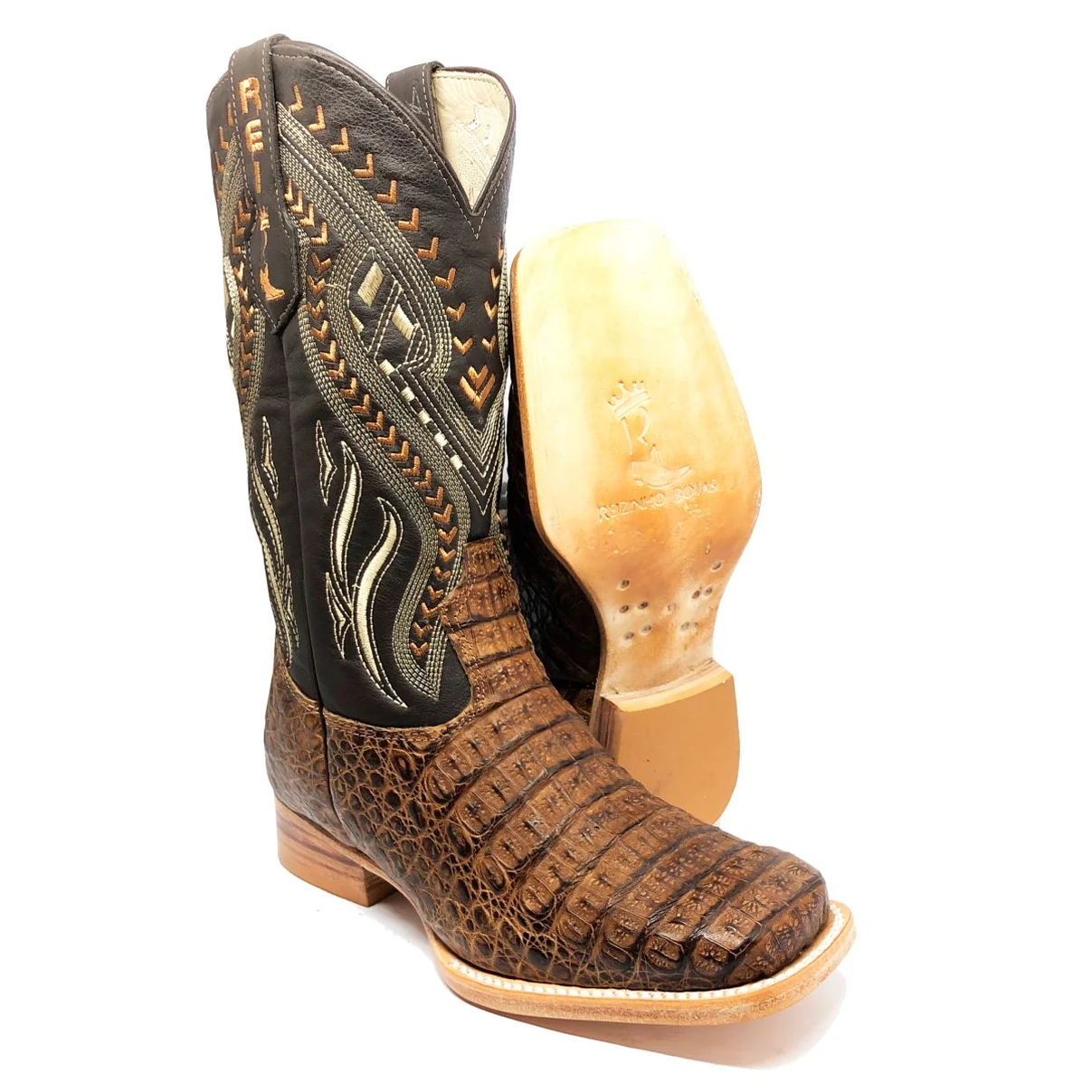 Bota Reizinho Premium Couro De Jacaré Tabaco Limited Edition - Cano Alto, Bico Quadrado, Solado De Couro Artesanal