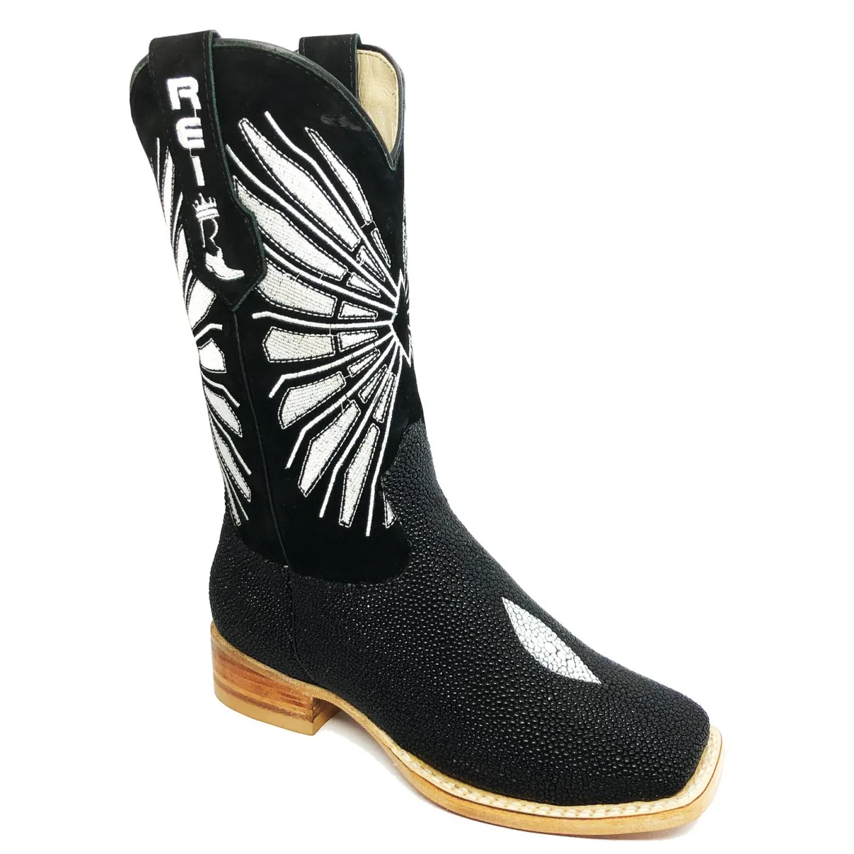 Bota Reizinho Premium Couro De Arraia Preta Limited Edition - Cano Alto, Bico Quadrado, Solado De Couro Artesanal