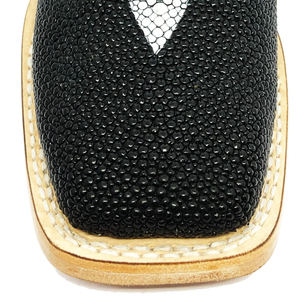 Bota Reizinho Premium Couro De Arraia Preta Limited Edition - Cano Alto, Bico Quadrado, Solado De Couro Artesanal