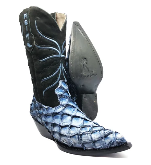Bota Reizinho Premium Couro De Pirarucu Light Blue Limited Edition - Cano Alto, Bico Quadrado, Solado De Couro Artesanal