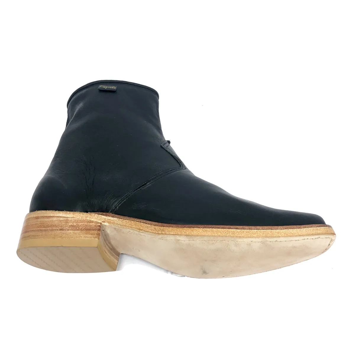Bota De Couro Bovino Preto - Cano Curto De Zíper, Bico Fino Quadradinho, Solado De Couro Artesanal