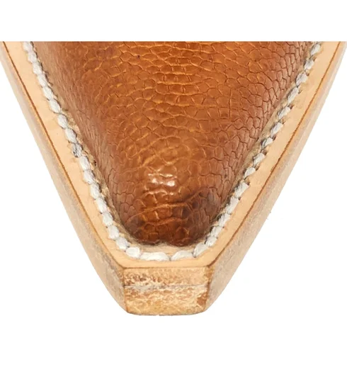 Bota De Couro Barriga De Avestruz Laranja - Cano Curto De Elástico, Bico Fino Inclinado, Solado De Couro Artesanal