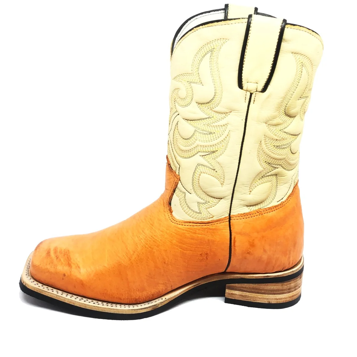 Bota De Couro De Barriga De Avestruz Conhaque - Cano Médio, Bico Quadrado, Solado X-Flex Artesanal