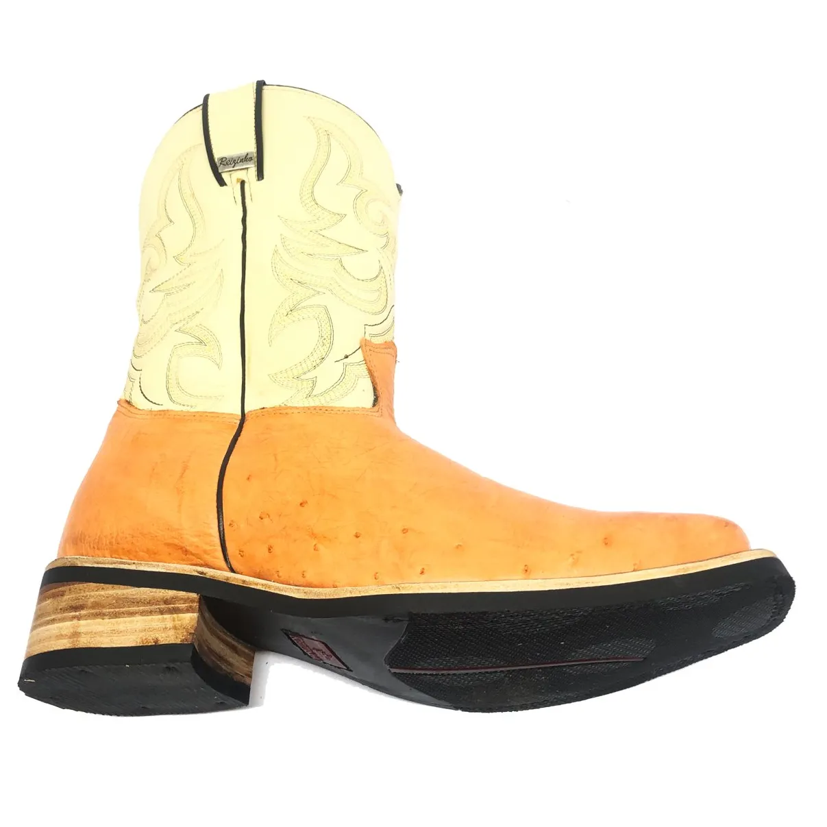 Bota De Couro De Barriga De Avestruz Conhaque - Cano Médio, Bico Quadrado, Solado X-Flex Artesanal