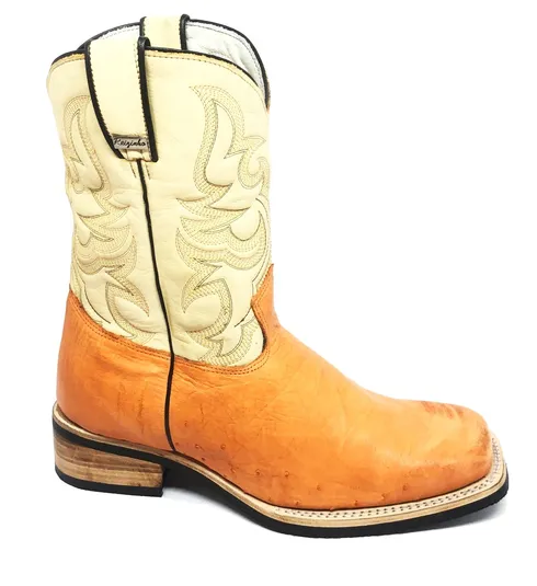 Bota De Couro De Barriga De Avestruz Conhaque - Cano Médio, Bico Quadrado, Solado X-Flex Artesanal