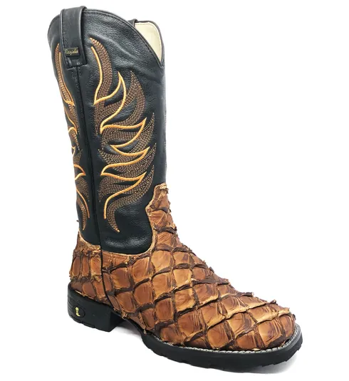 Bota de Pirarucu Dry Leaf - Cano Alto, Bico Quadrado, Solado Flex Comfort