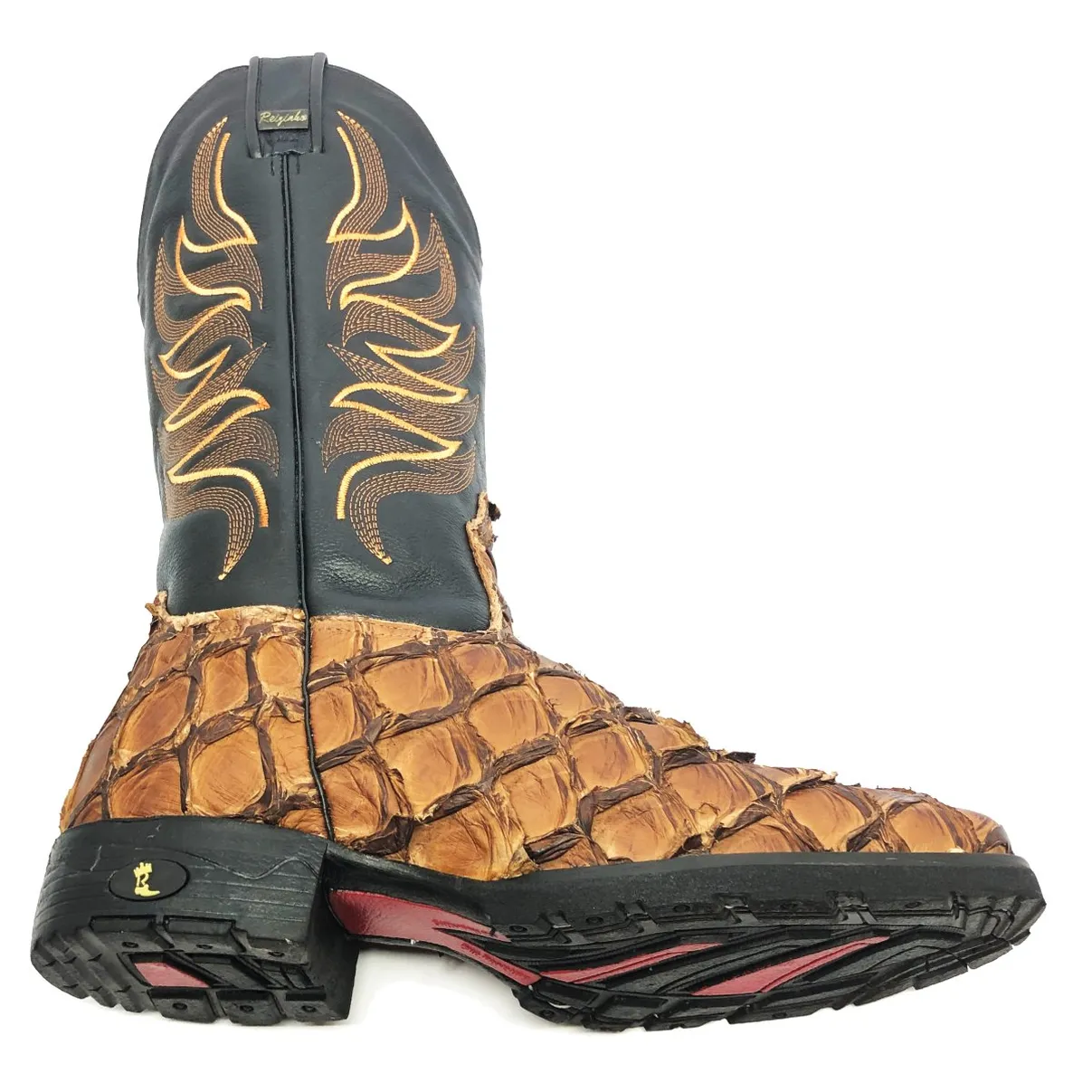 Bota de Pirarucu Dry Leaf - Cano Alto, Bico Quadrado, Solado Flex Comfort