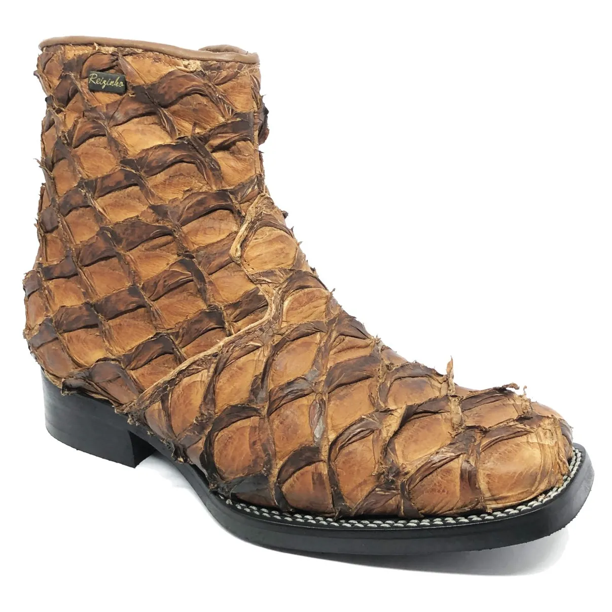 Bota de Pirarucu Dry Leaf - Cano Curto, Bico Quadrado, Solado X-Flex Artesanal