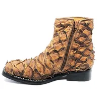 Bota de Pirarucu Dry Leaf - Cano Curto, Bico Quadrado, Solado X-Flex Artesanal - imagem 2