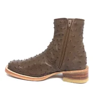 Bota De Couro De Avestruz Cheio Marrom Tabaco - Cano Curto De Zíper, Bico Quadrado, Solado De Couro Artesanal - imagem 2