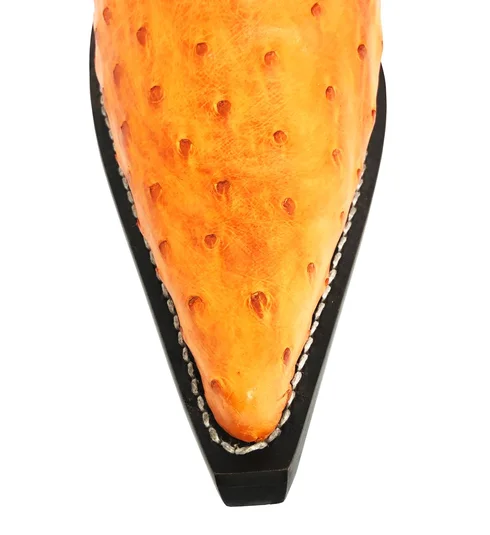 Bota De Couro Avestruz Cheio Laranja - Cano Médio, Bico Fino, Solado De Couro Artesanal