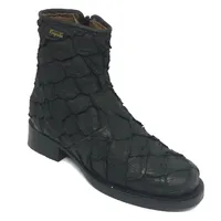 Bota Texana de Couro Legítimo de Pirarucu Preto - Cano Curto, Bico Redondo - Solado de Couro Artesanal - imagem 3