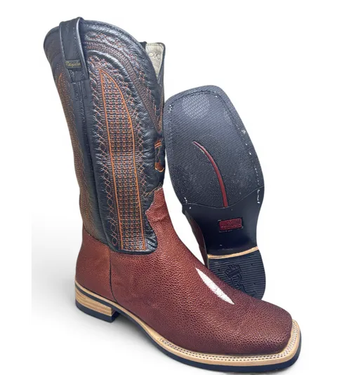 Bota Texana Reizinho Premium de Couro Legítimo de Arraia Evok LIMITED EDITION - Cano Alto, Bico Quadrado - Solado X-Flex Artesanal