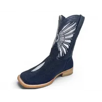 Bota Texana Reizinho Premium de Couro Legítimo de Arraia Preta LIMITED EDITION - Cano Médio, Bico Quadrado - Solado de Couro Artesanal Injetado - imagem 6