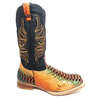 Bota Texana Reizinho Premium de Couro Legítimo de Cobra Python Cassis LIMITED EDITION - Cano Alto, Bico Quadrado - Solado de Couro Artesanal - imagem 5