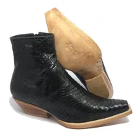 Bota Texana Reizinho Premium de Couro Legítimo de Cobra Python Preta LIMITED EDITION - Cano Curto, Bico Fino Quadradinho - Solado de Couro Artesanal - imagem 1