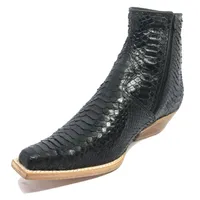 Bota Texana Reizinho Premium de Couro Legítimo de Cobra Python Preta LIMITED EDITION - Cano Curto, Bico Fino Quadradinho - Solado de Couro Artesanal - imagem 7
