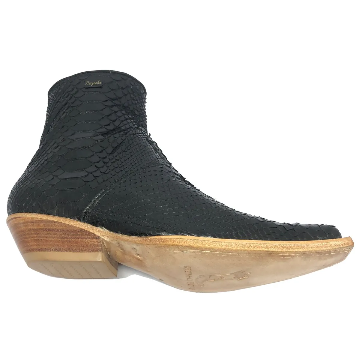 Bota Texana Reizinho Premium de Couro Legítimo de Cobra Python Preta LIMITED EDITION - Cano Curto, Bico Fino Quadradinho - Solado de Couro Artesanal