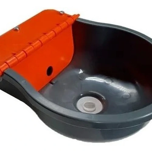 Bebedouro Bovinos E Suínos Automático 4 Litros Com Boia