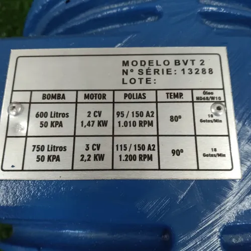 Bomba de vacuo 600 l Triunfo (4 pés) bvt 2 para ordenhadeira