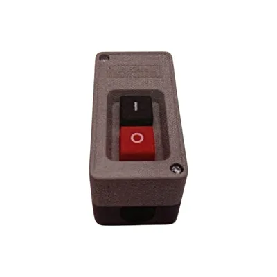 Chave liga/desliga 30A até 5CV com botões 