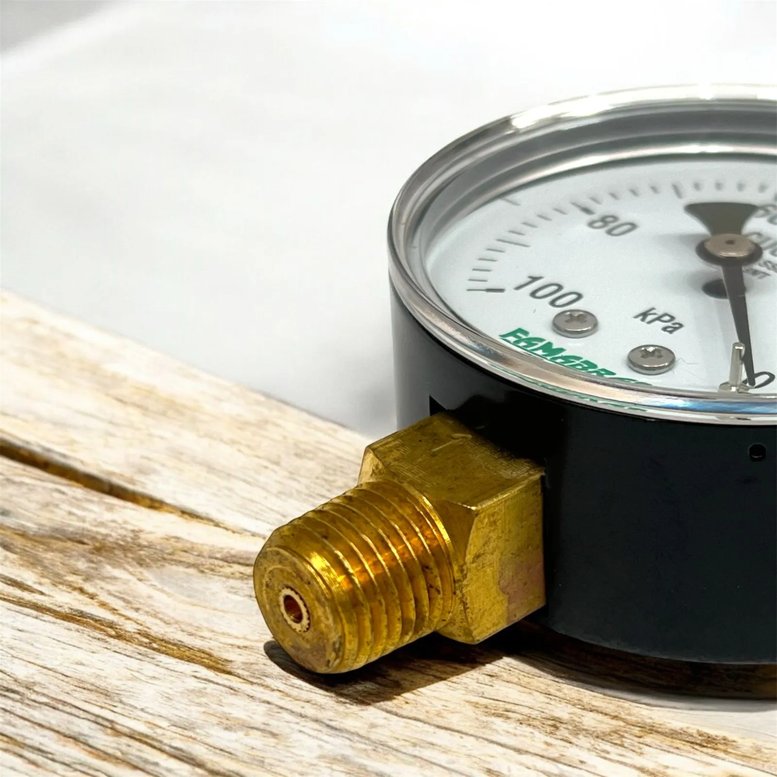 VACUÔMETRO ANALÓGICO 100 KPA SECO PARA ORDENHADEIRA
