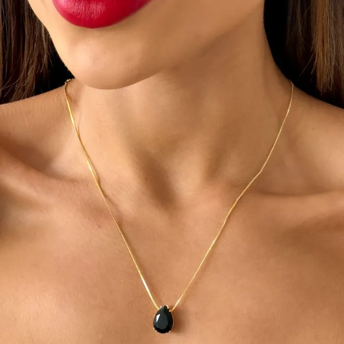Colar Folheado a Ouro 18k Gota de Cristal Preto