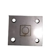 Base Quadrada De Inox 304  Furo 20 X 20 Base 57 X 65 Furo Central De 1/2 - imagem 1