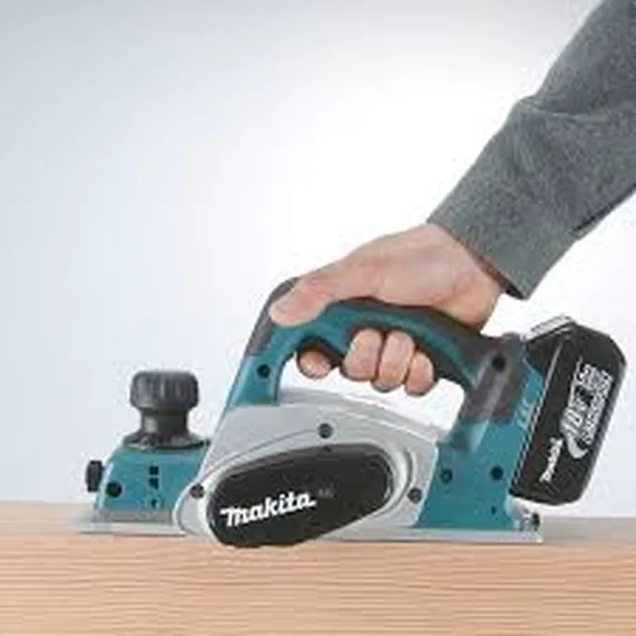 Dkp180z Plaina De 82mm 18V Makita