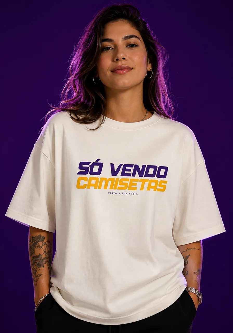 Camiseta Oversized Escudo SV — Off-White