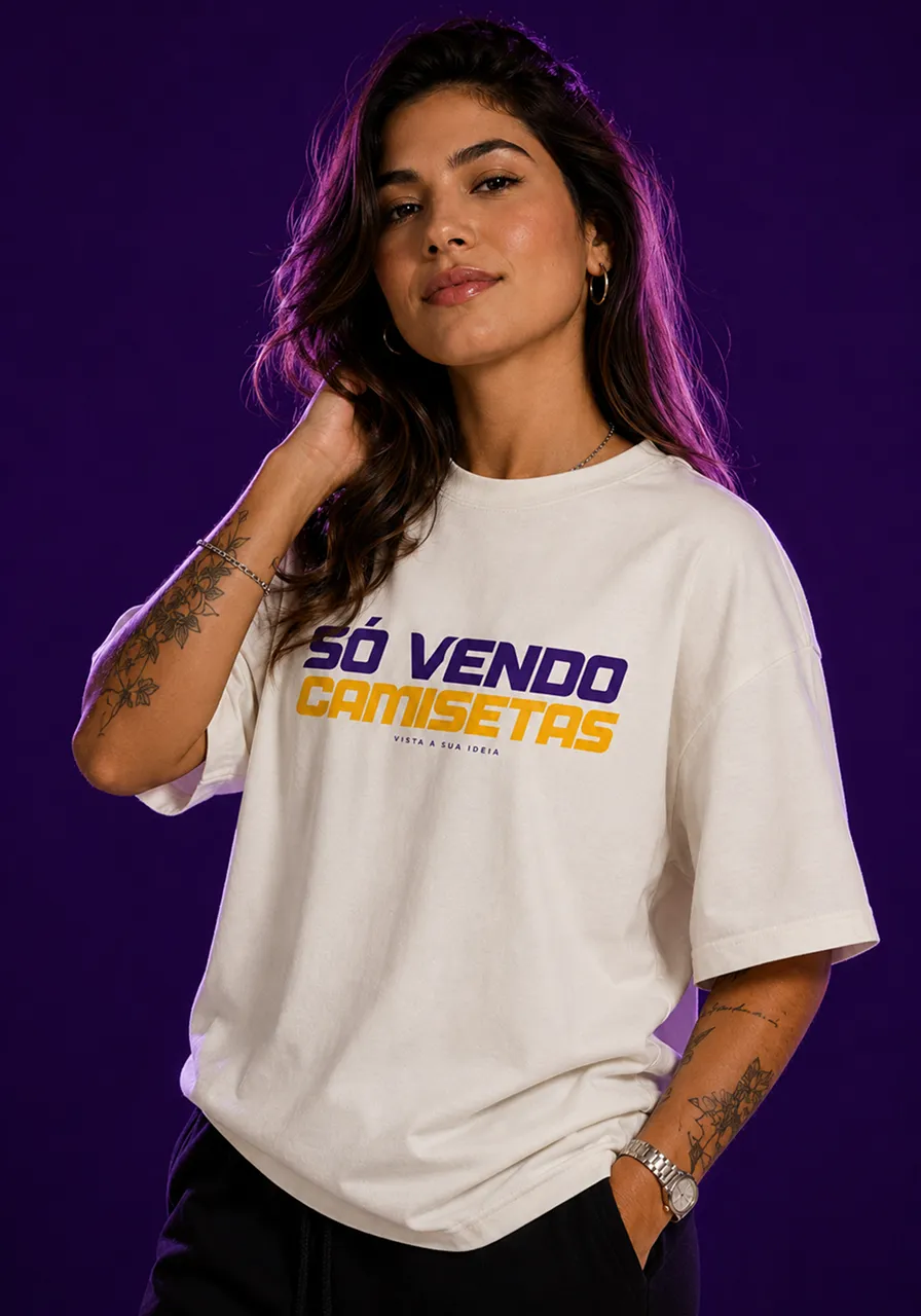 Camiseta Oversized Escudo SV — Off-White