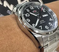 Orient 3 Estrelas Automático Elegance YN6SS006 preto - imagem 4