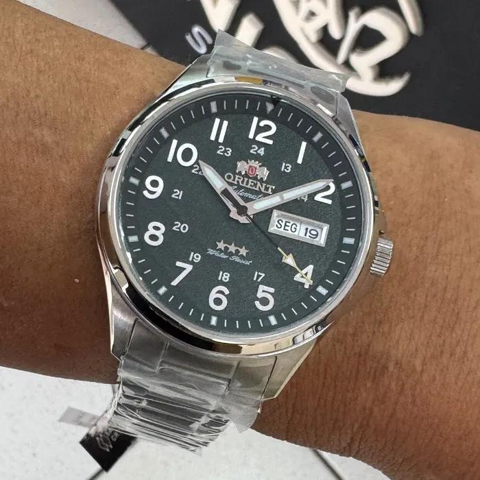 Orient 3 Estrelas Automático Sports Land YN6SS007 verde
