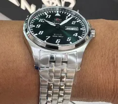 Orient 3 Estrelas Automático Sports Air YN6SS010 verde - imagem 3