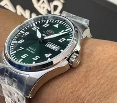 Orient 3 Estrelas Automático Sports Air YN6SS010 verde - imagem 5