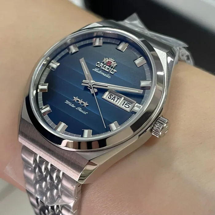 Orient 3 Estrelas Automático Heritage YN6SS014 azul