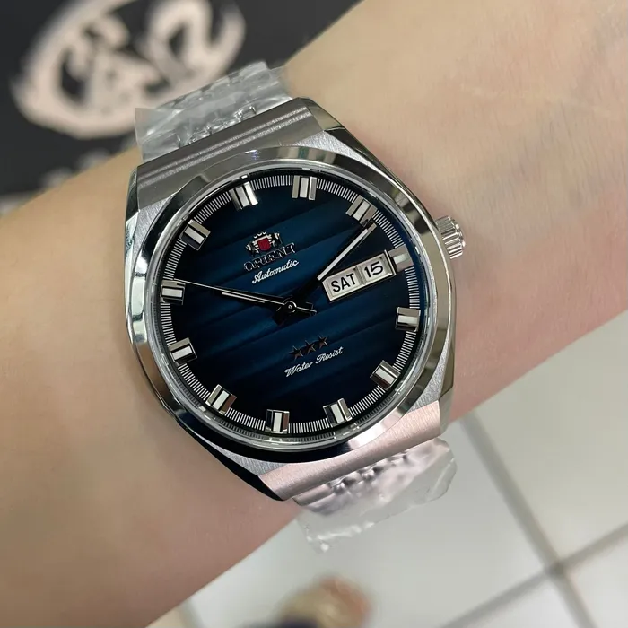 Orient 3 Estrelas Automático Heritage YN6SS014 azul