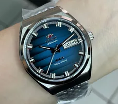 Orient 3 Estrelas Automático Heritage YN6SS014 azul - imagem 1