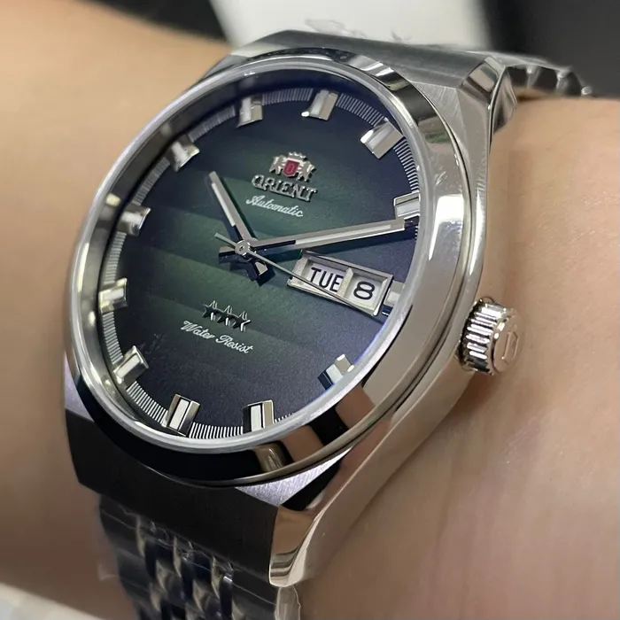 Orient 3 Estrelas Automático Heritage YN6SS014 Verde