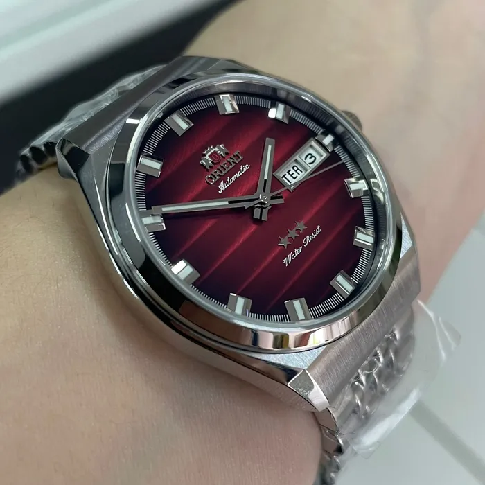 Orient 3 Estrelas Automático Heritage YN6SS014 Vermelho