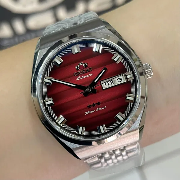 Orient 3 Estrelas Automático Heritage YN6SS014 Vermelho