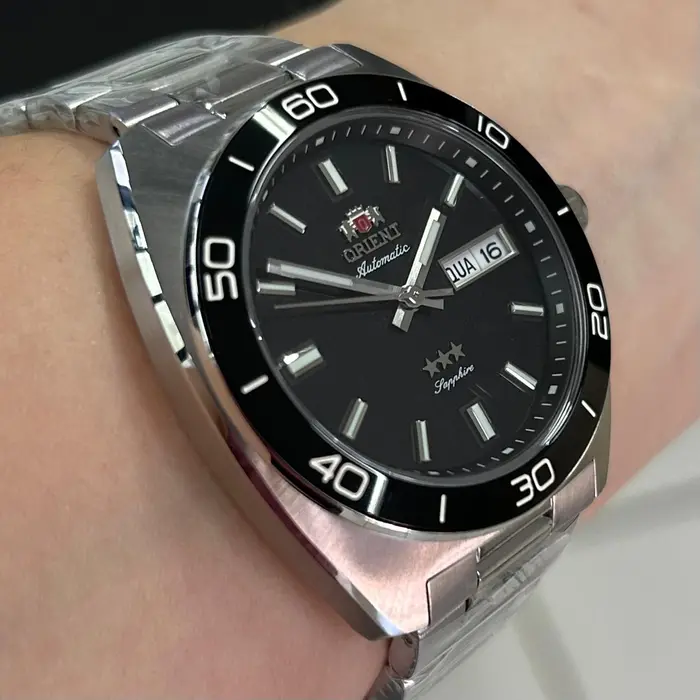 Orient 3 Estrelas Automático Elegance YN6SS017 preto