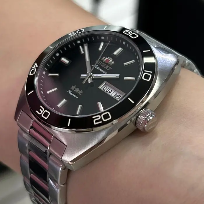 Orient 3 Estrelas Automático Elegance YN6SS017 preto