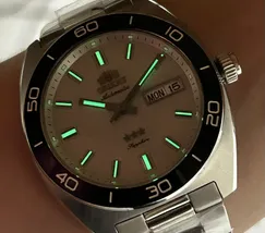 Orient 3 Estrelas Automático Elegance YN6SS017 branco - imagem 7