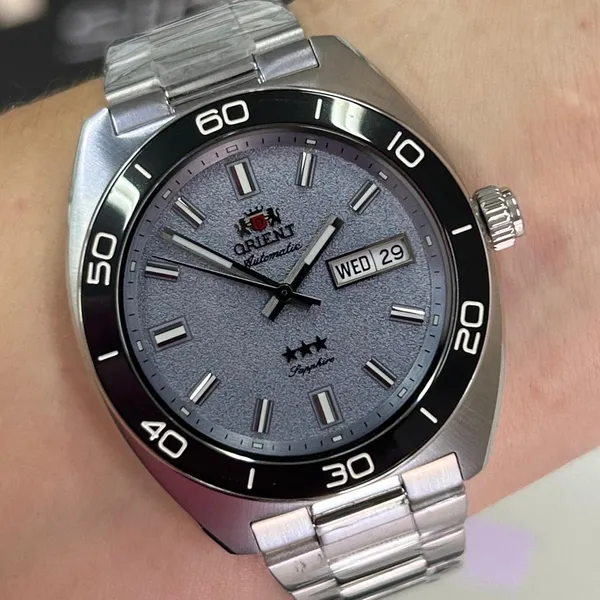 Orient 3 Estrelas Automático Elegance YN6SS017 Azul celeste
