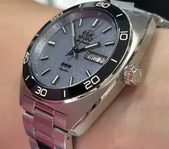 Orient 3 Estrelas Automático Elegance YN6SS017 Azul celeste - imagem 4